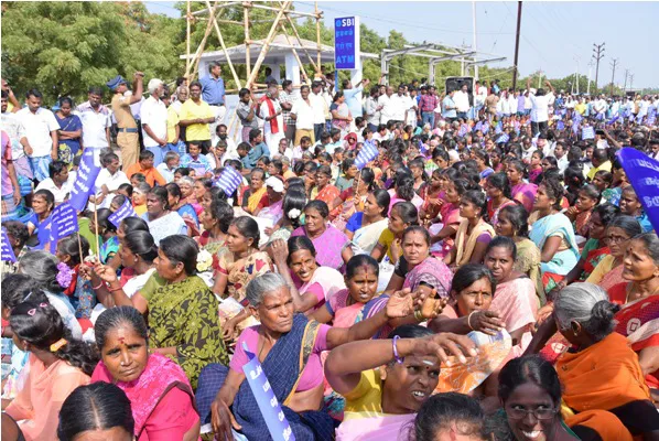 FIRE AND CRACK WORKERS PROTEST IN SIVAKASI